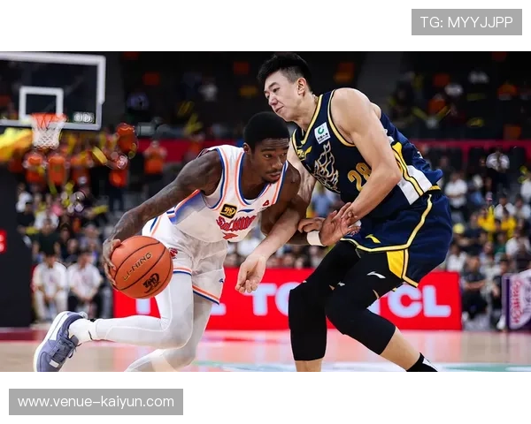 中国男篮迎战欧洲劲旅，核心球员状态成胜负关键